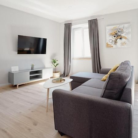 Piazza Foro With Free Parking Apartment Pula Bagian luar foto